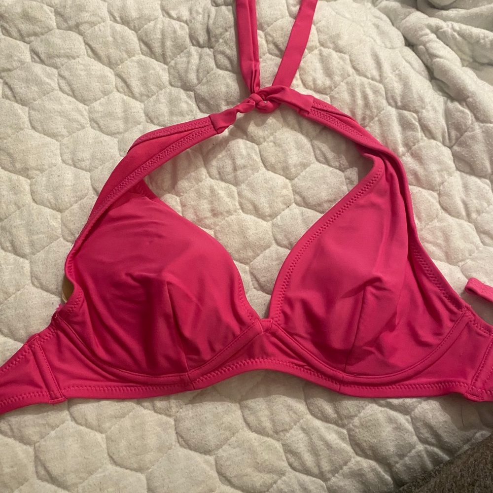 Pink bikini top